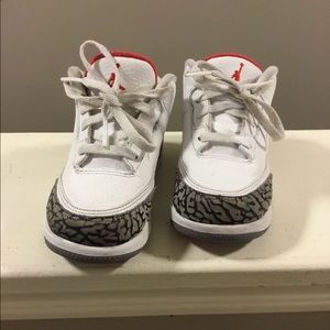 AIR JORDAN RETRO 3 Toddler 8c BASKETBALL SHOES